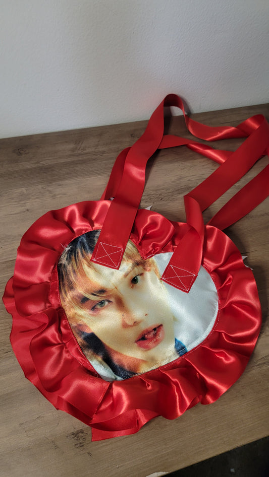 *Brand New* Hyunjin (SKZ) Anime ruffle heart tote bag